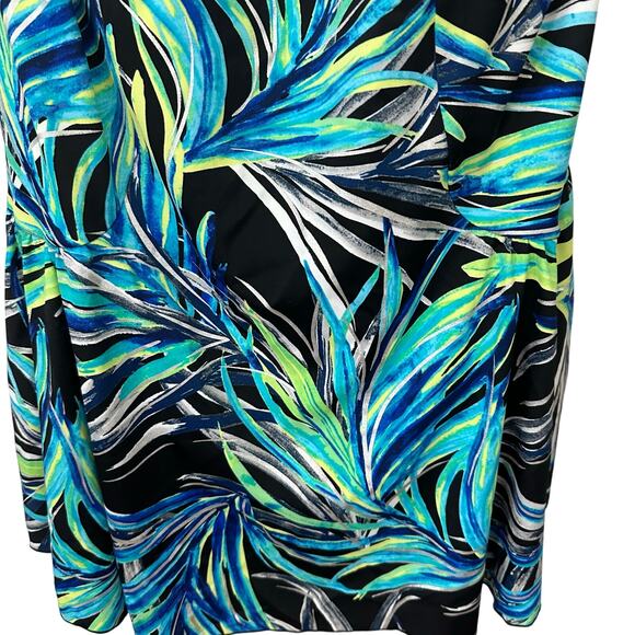 Azul Tankini Swimsuit Womens 24W Tropical Floral Green Blue Black Pool Beach - Picture 8 of 8